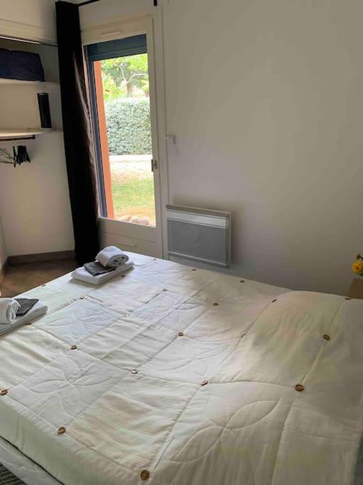 Appartement Cosy Confort Parking Clim Wifi Linge Acces Piscine Non Inclus Canet-en-Roussillon Extérieur photo
